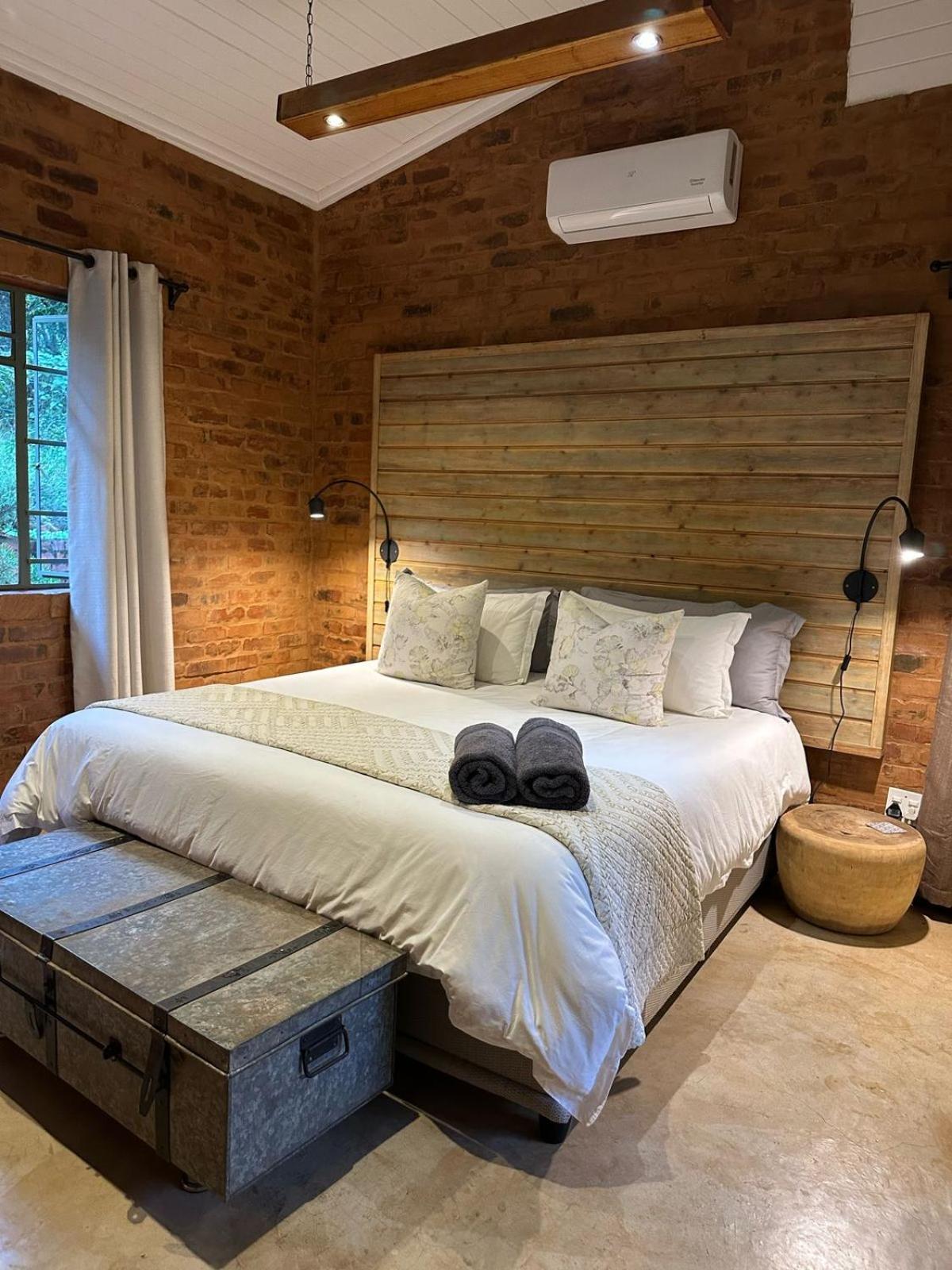 Bushbaby Cottage In Hartbeespoort พริทอเรีย ภายนอก รูปภาพ